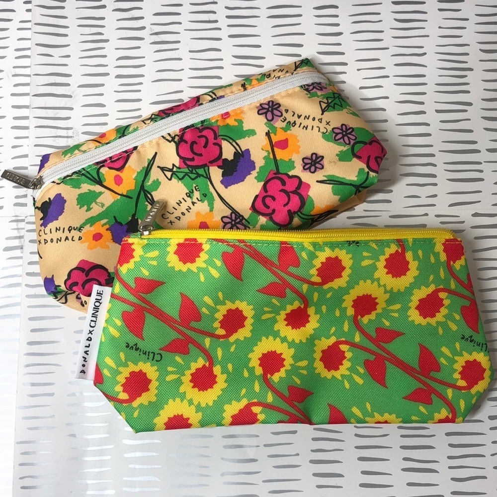 Two cosmetic bags Clinique